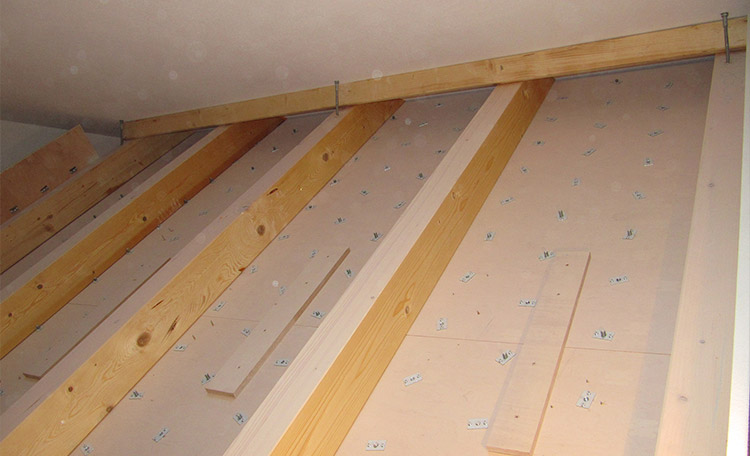 Montage des longerons Gros plan de l'arrière d'un mur de bloc