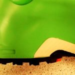 An example of how a sole is molded onto a ski boot or ski touring boot